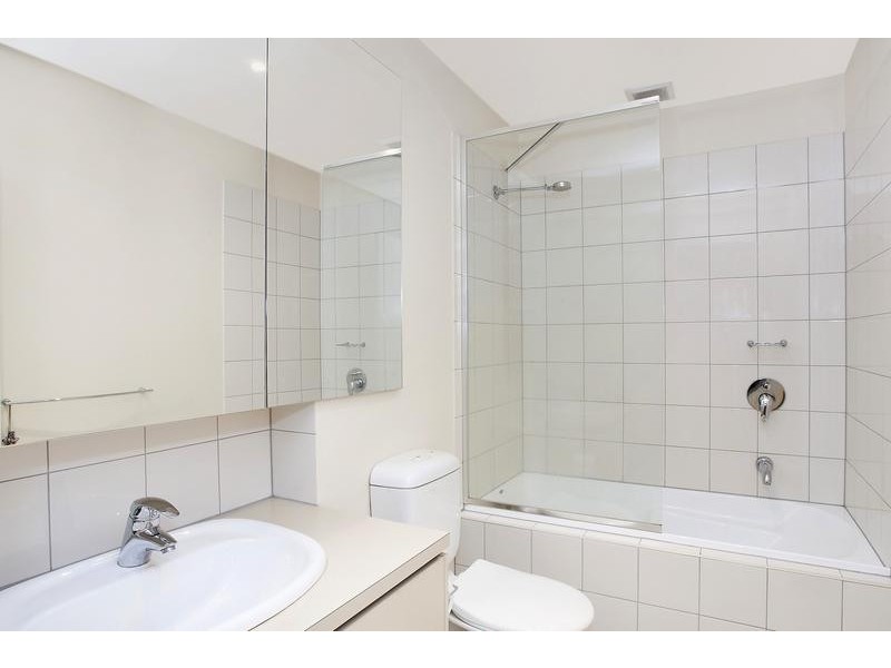 103/33 Wreckyn Street, North Melbourne VIC 3051