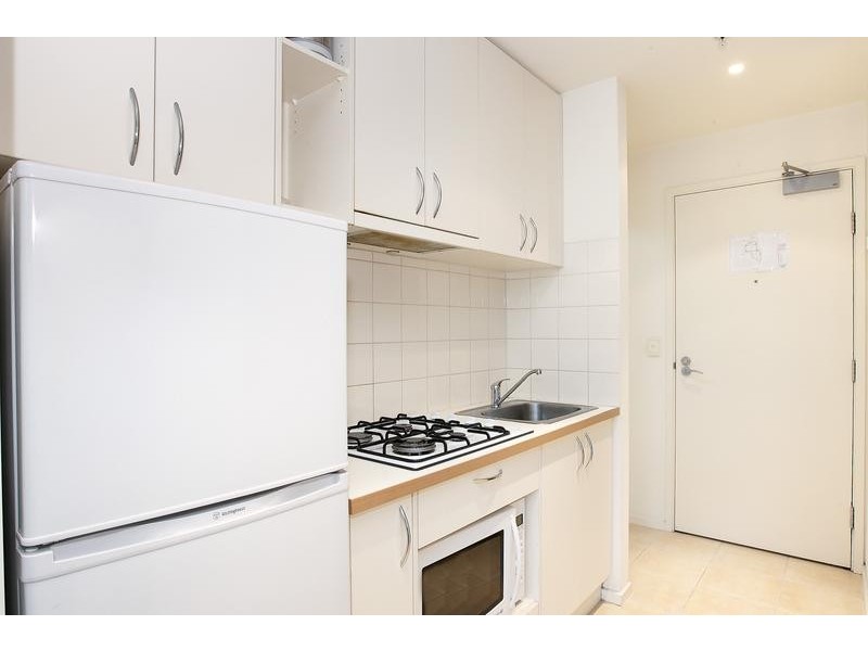 2/800 Swanston Street, Carlton VIC 3053