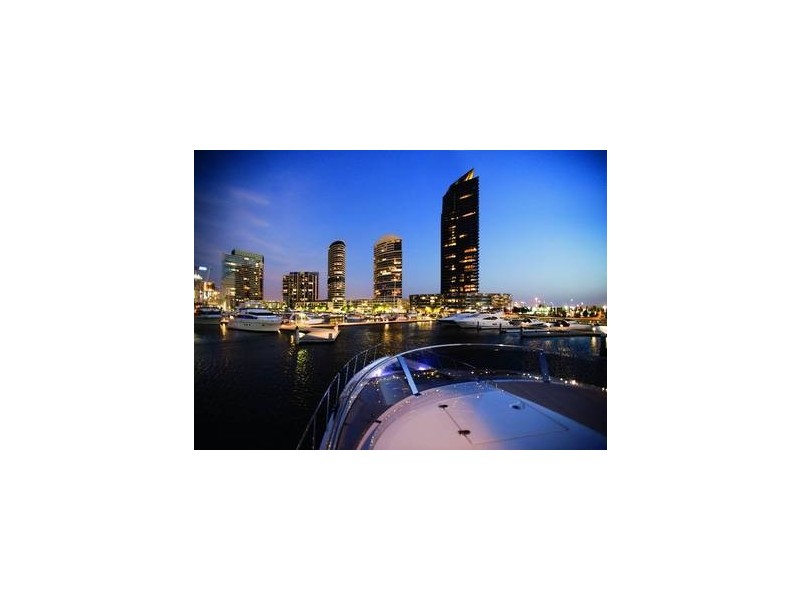 503 Yarra’s Edge, Docklands VIC 3008