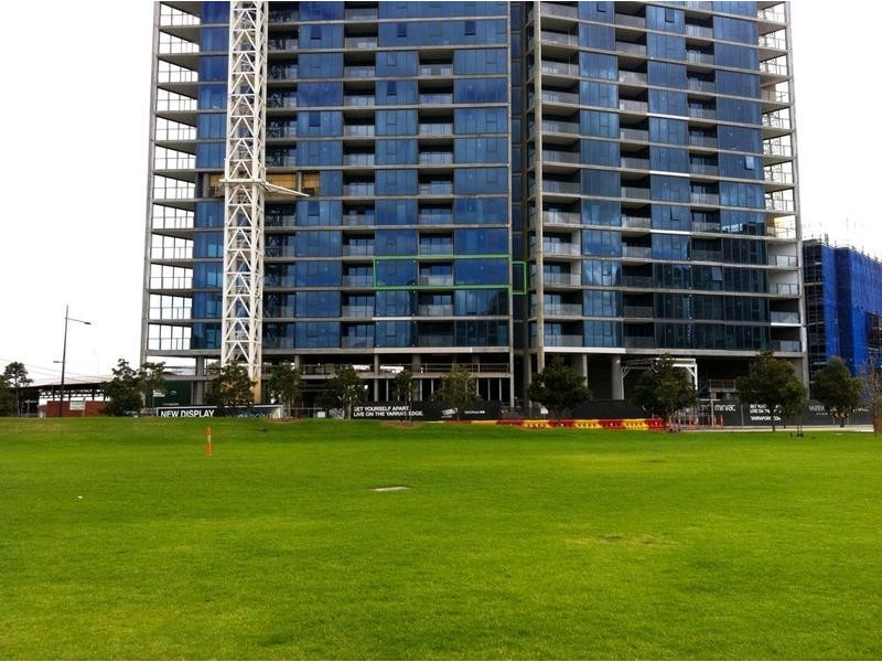 503 Yarra’s Edge, Docklands VIC 3008