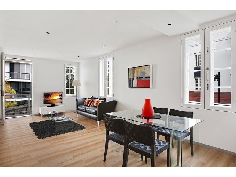 102/9 Commercial Road, Melbourne VIC 3004