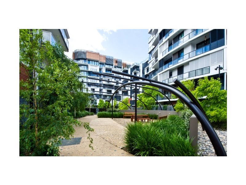 102/9 Commercial Road, Melbourne VIC 3004