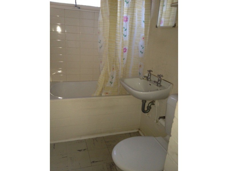 1/44 Gatehouse Street, Parkville VIC 3052