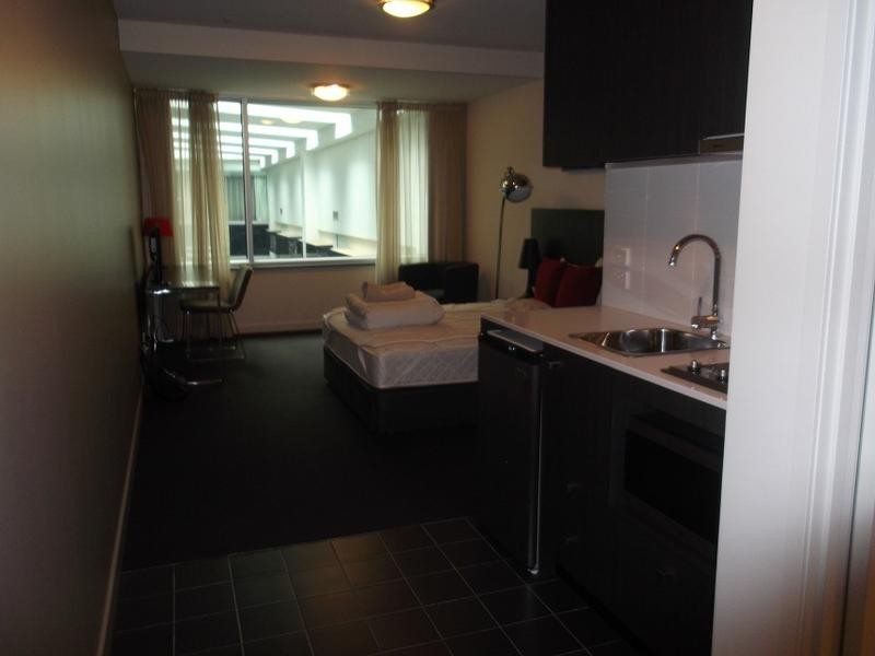 1034/43 Therry Street, Carlton VIC 3053