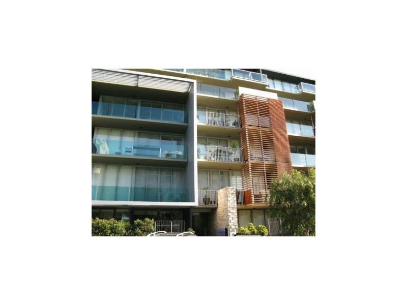112/1 Danks Street, Port Melbourne VIC 3207