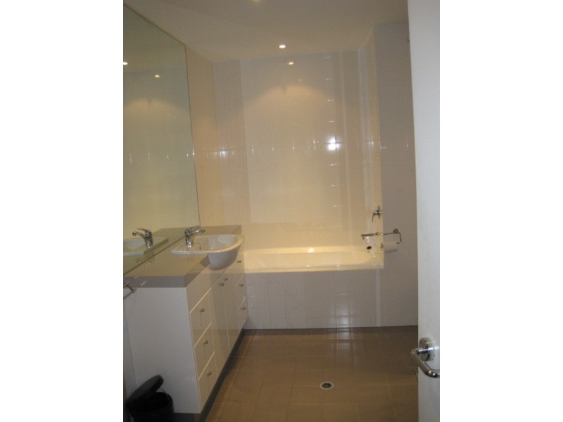 618/422 Collins Street, Melbourne VIC 3000