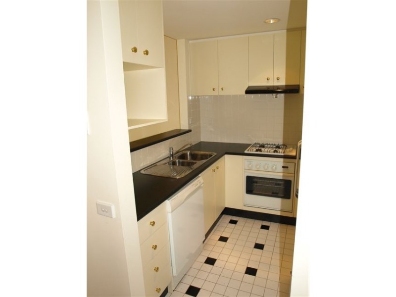 11/8 Wellington Cresent, East Melbourne VIC 3002