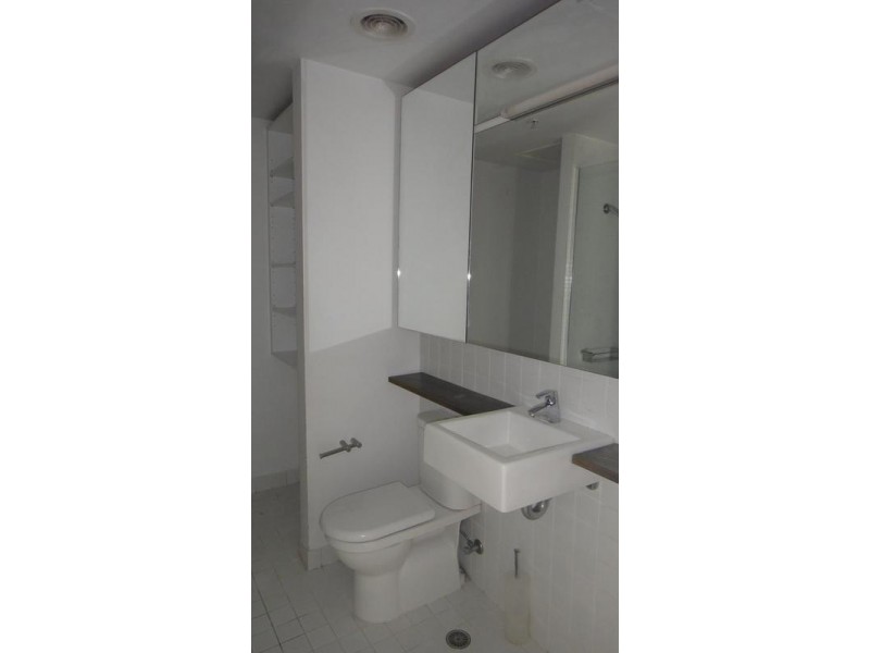 503/8 Waterview Walk, Docklands VIC 3008