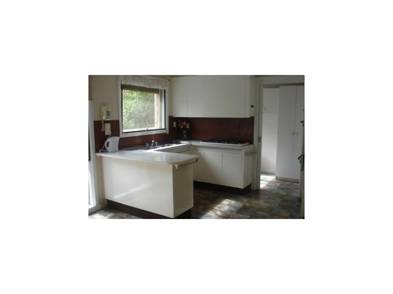 1/40 Simpsons Road, Box Hill VIC 3128