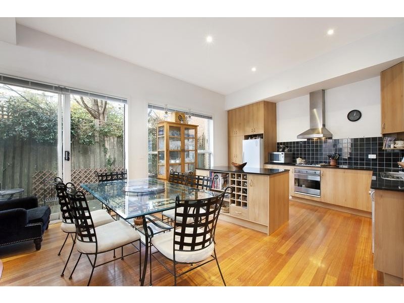 1/245 Adderley Street, West Melbourne VIC 3003