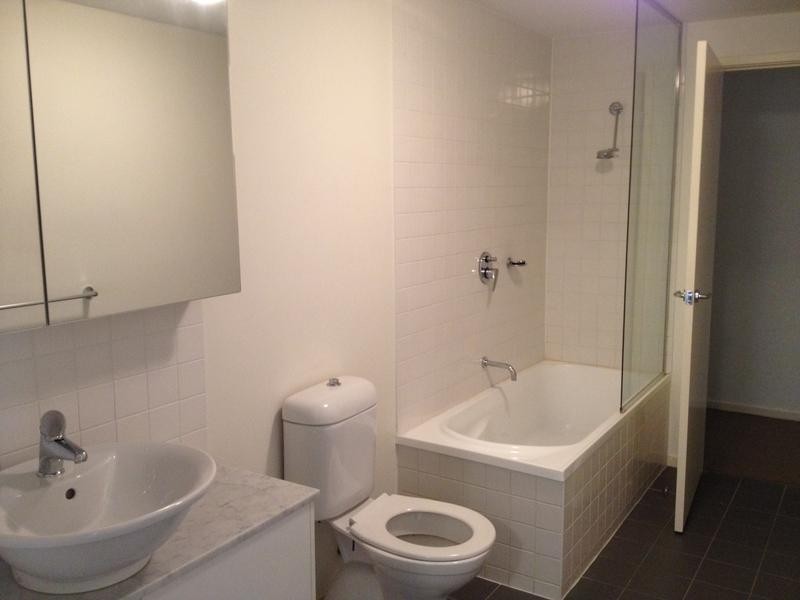 17/327 Dandenong Road, Prahran VIC 3181