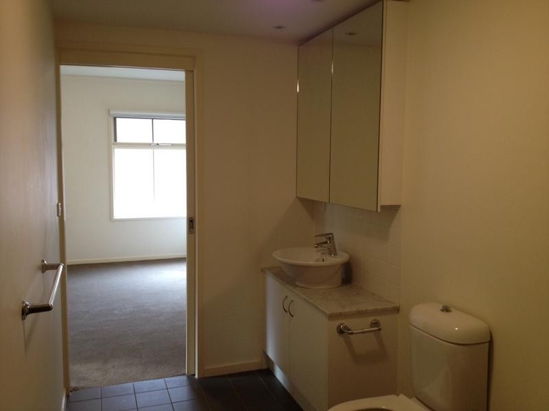 17/327 Dandenong Road, Prahran VIC 3181