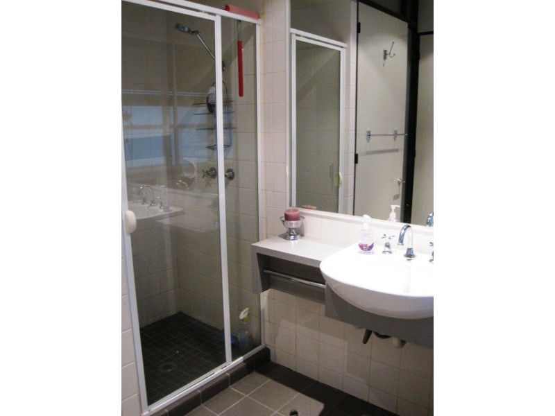 4B/237 Flinders Lane, Melbourne VIC 3000