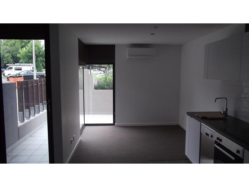 11/233 Dandenong Road, Prahran VIC 3181