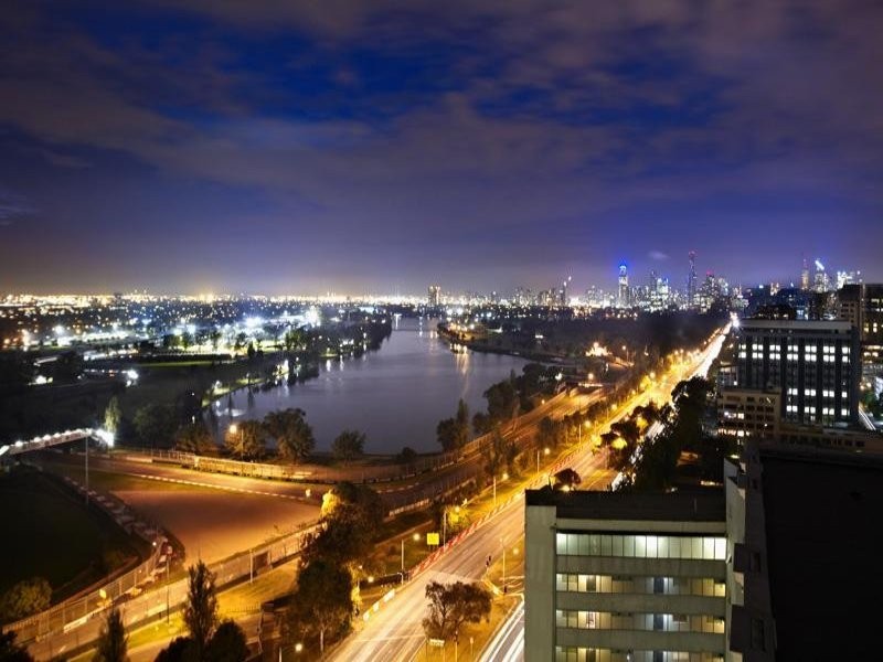 1602/83 Queens Road, Melbourne VIC 3004