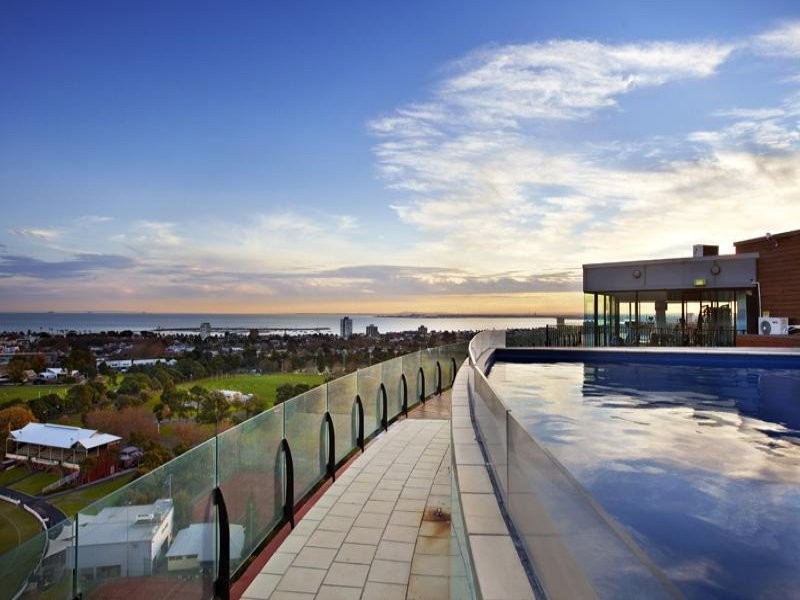 1602/83 Queens Road, Melbourne VIC 3004