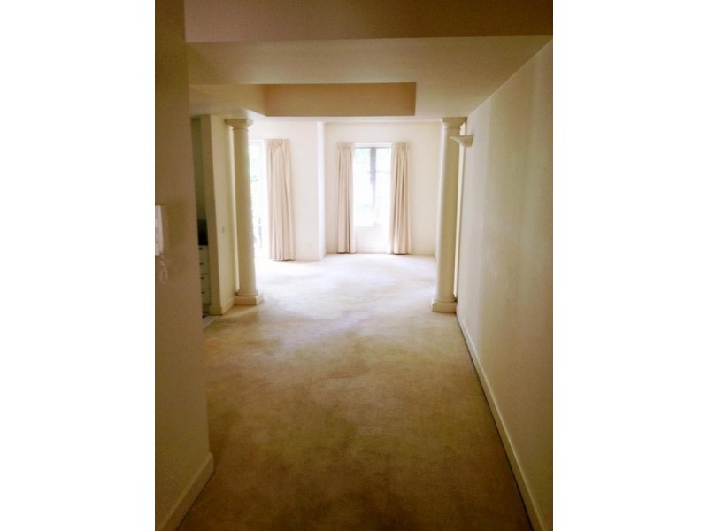 26/211 Wellington Parade South, East Melbourne VIC 3002