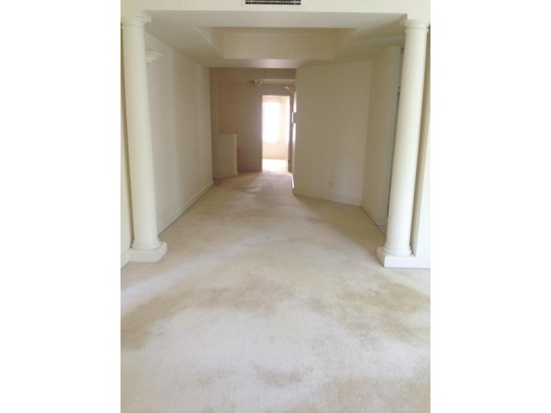 26/211 Wellington Parade South, East Melbourne VIC 3002