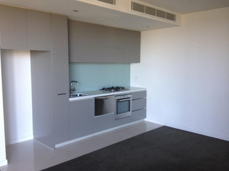 914/55 Queens Road, Melbourne VIC 3004