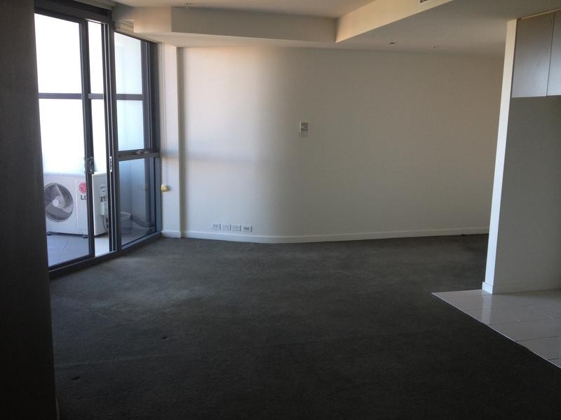 914/55 Queens Road, Melbourne VIC 3004