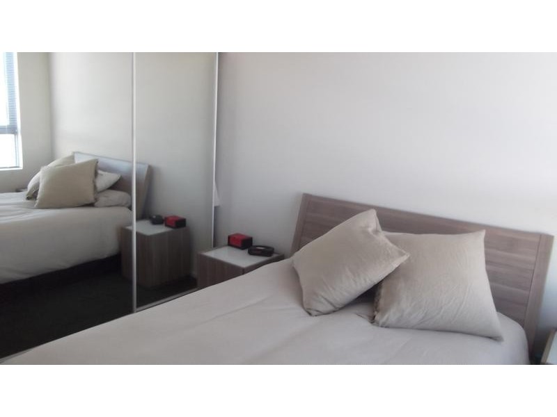 1204/610 St Kilda Road, Melbourne VIC 3004