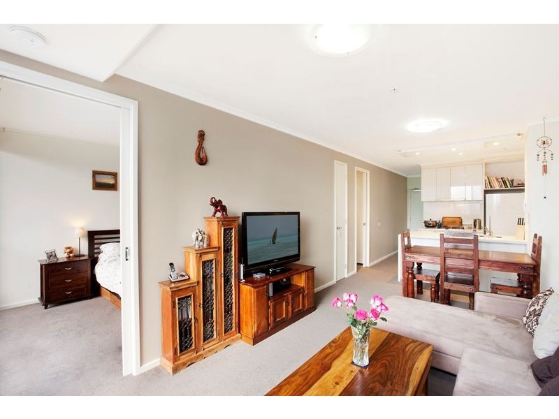 806/63 Whiteman Street, Southbank VIC 3006