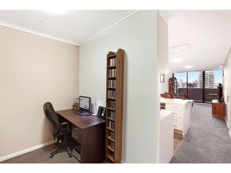 806/63 Whiteman Street, Southbank VIC 3006