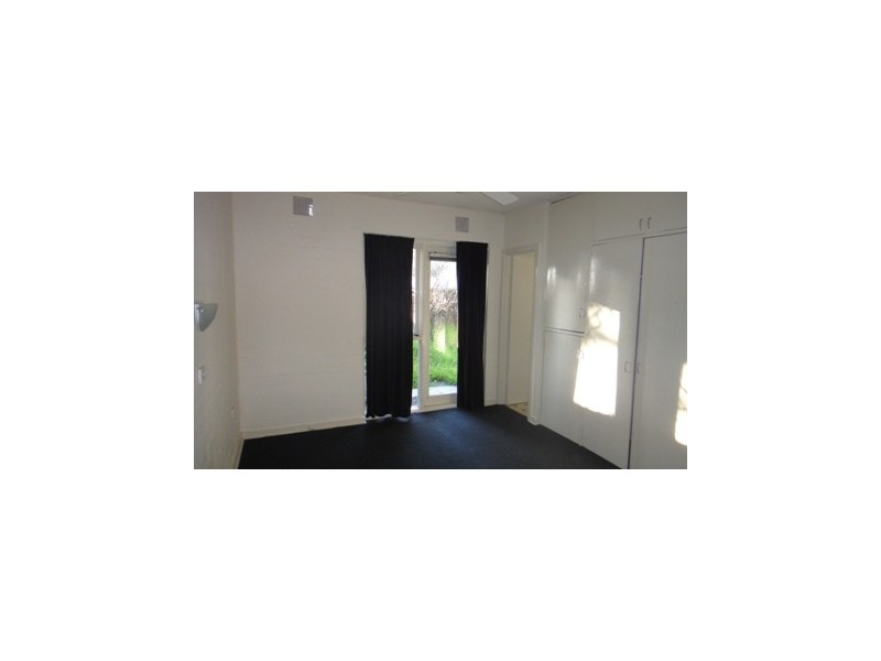 4/44 Gatehouse Street, Parkville VIC 3052