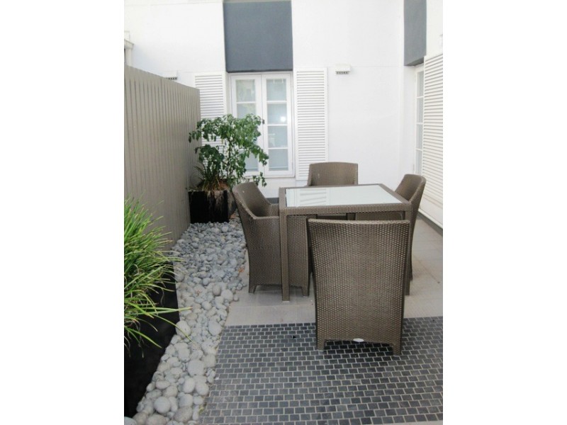 110/9 Commercial Road, Melbourne VIC 3000