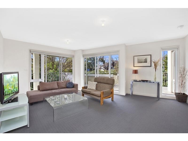 1/1 Liardet Street, Port Melbourne VIC 3207