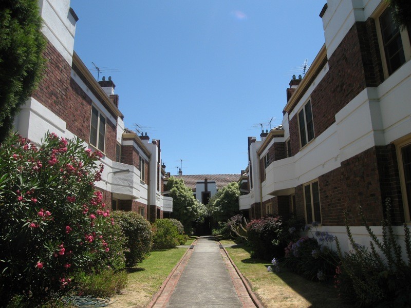 20/283 Royal Parade, Parkville VIC 3052