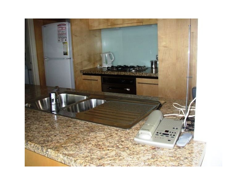 713/80 Clarendon Street, Southbank VIC 3006