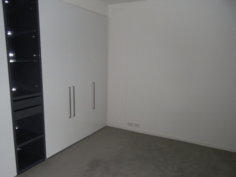 2103/7 Riverside Quay, Southbank VIC 3006