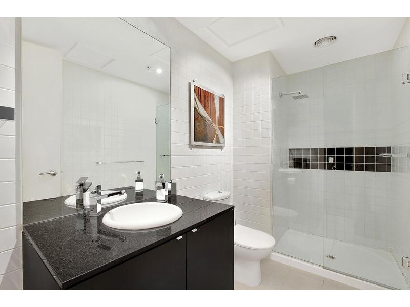 604/325 Collins Street, Melbourne VIC 3000