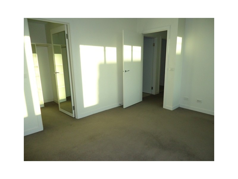 14/408 Lygon Street, Brunswick VIC 3056