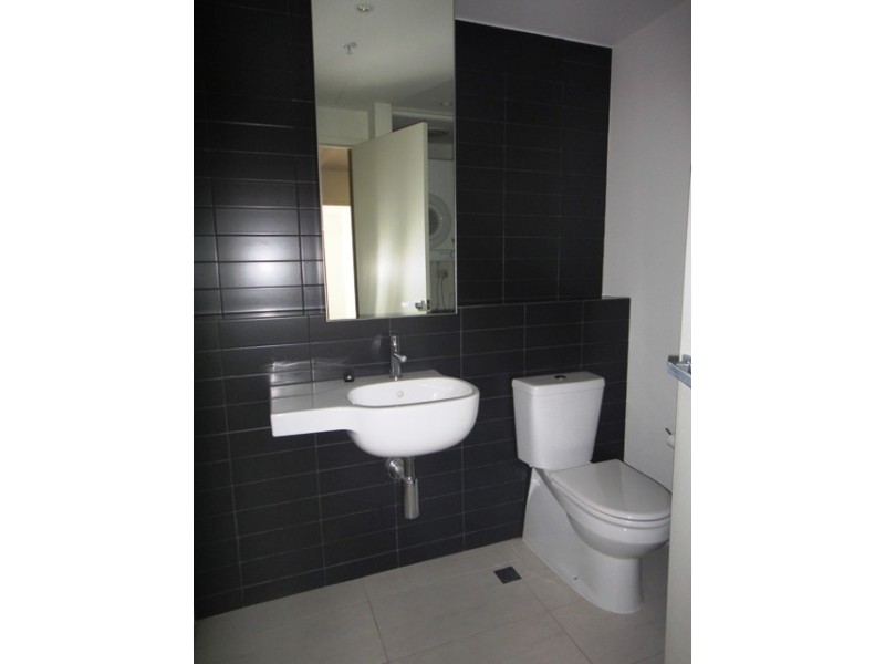 1004/200 Spencer Street, Melbourne VIC 3000