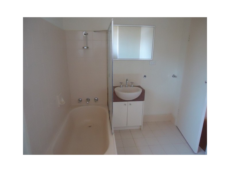 9/13 Peacock Street, Brunswick VIC 3056