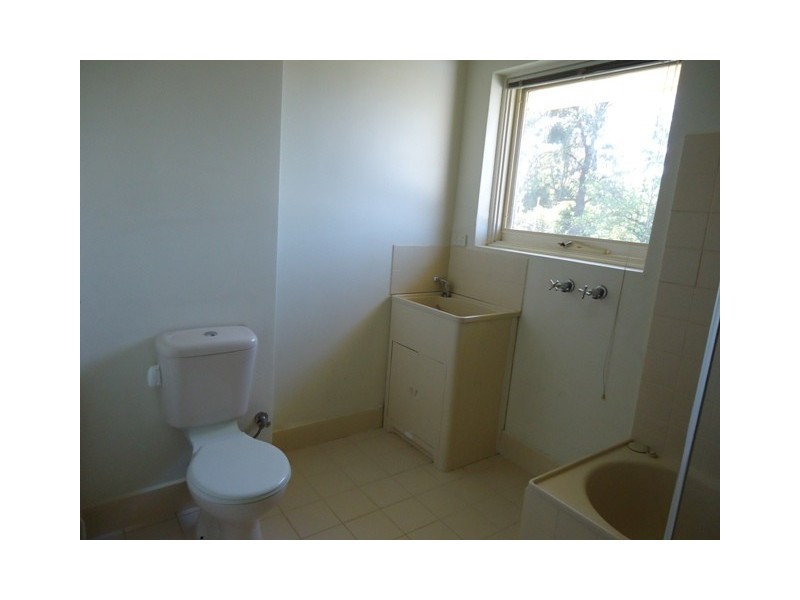 9/13 Peacock Street, Brunswick VIC 3056