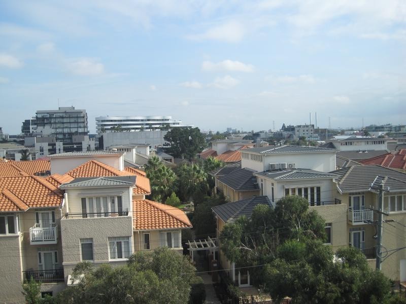 42/174 Esplanade East, Port Melbourne VIC 3207