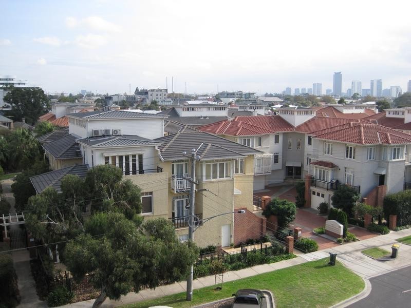 42/174 Esplanade East, Port Melbourne VIC 3207