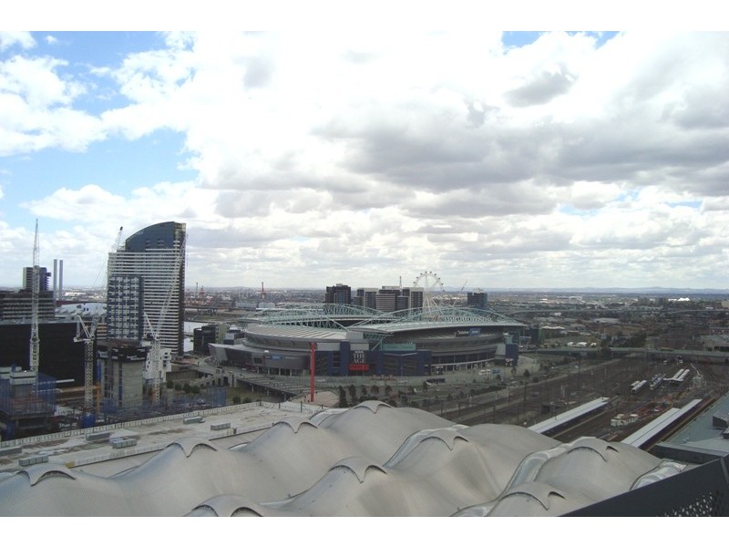 2003/620 Collins Street, Melbourne VIC 3000