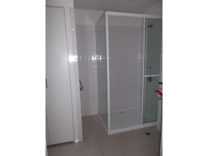 1504/250 Elizabeth Street, Melbourne VIC 3000