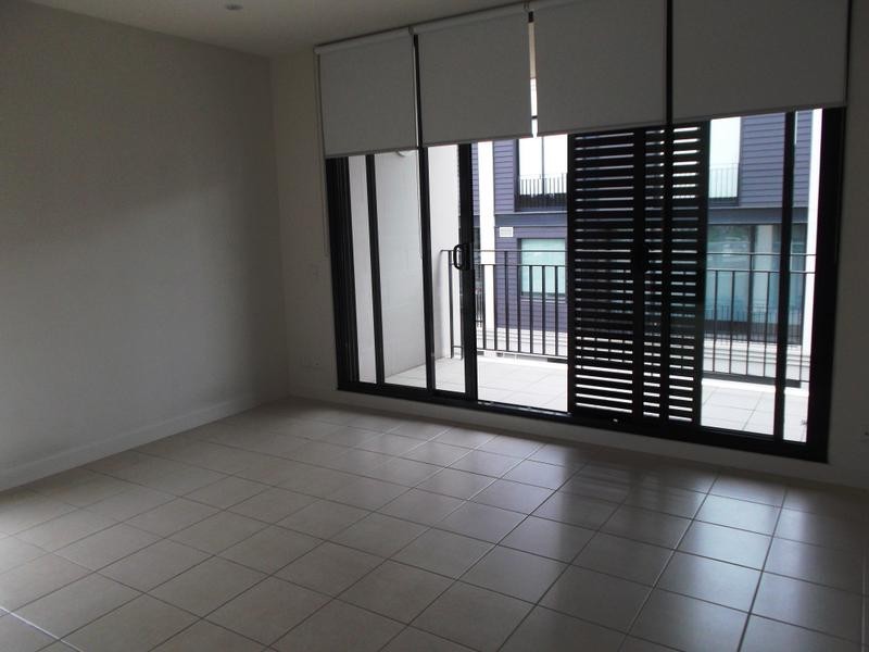 214/33 Cliveden Close, East Melbourne VIC 3002