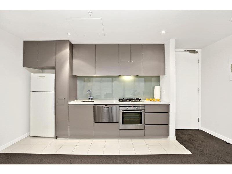 1102/55 Queens Road, Melbourne VIC 3000