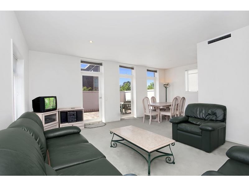 5/8 Webb Lane, East Melbourne VIC 3002