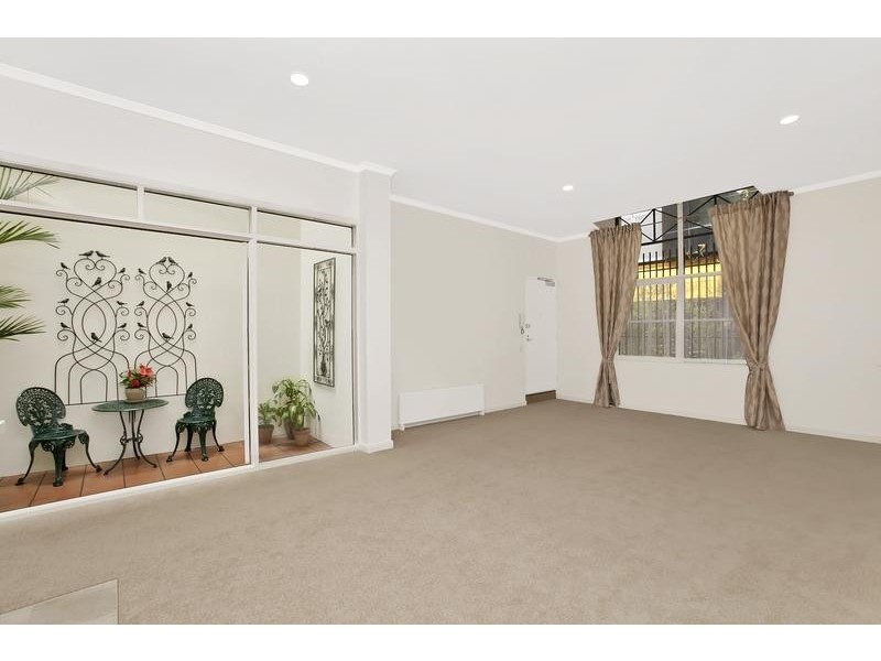 1/23 Coromandel Place, Melbourne VIC 3000