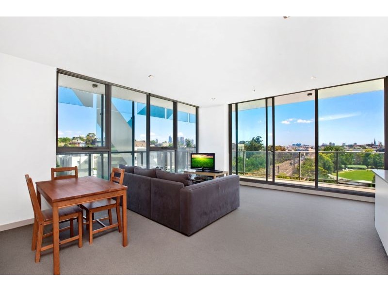 702/12 Yarra Street, South Yarra VIC 3141