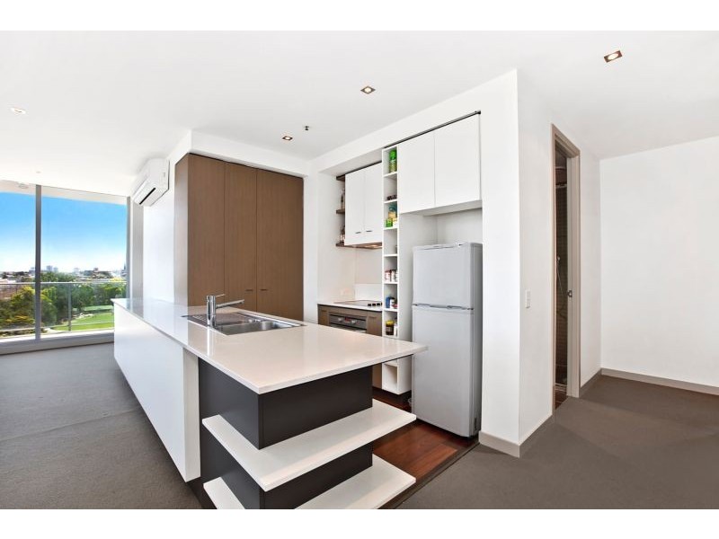 702/12 Yarra Street, South Yarra VIC 3141