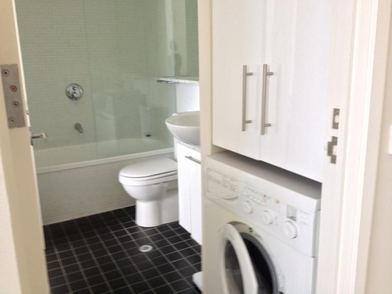 1404/225 Elizabeth Street, Melbourne VIC 3000