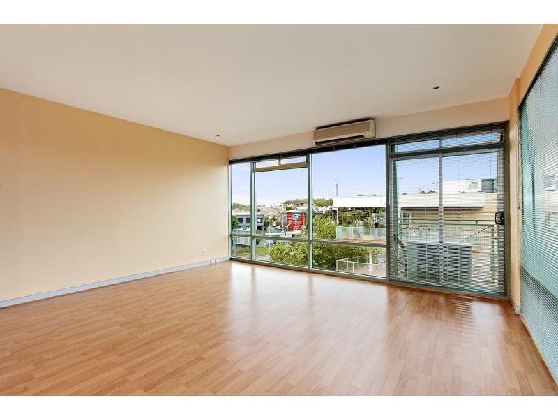 32/1 St Kilda Road, St Kilda VIC 3182